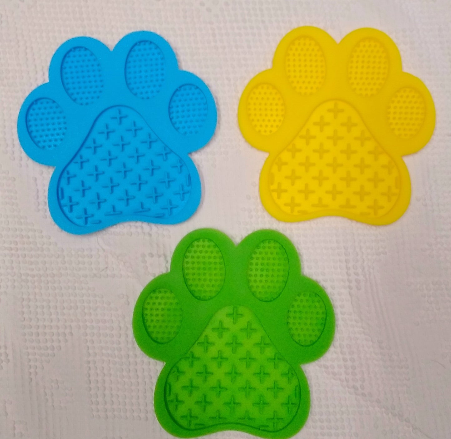 Silicone Paw Lick Pads - Gals and Dogs Boutique Limited