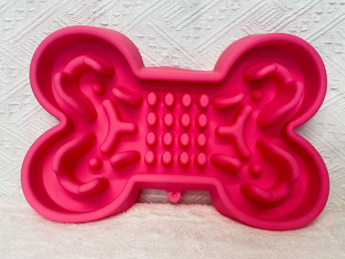 BPA Free Silicone Flexible Slow Feeder Bone Shaped Dog Bowl - Gals and Dogs Boutique Limited